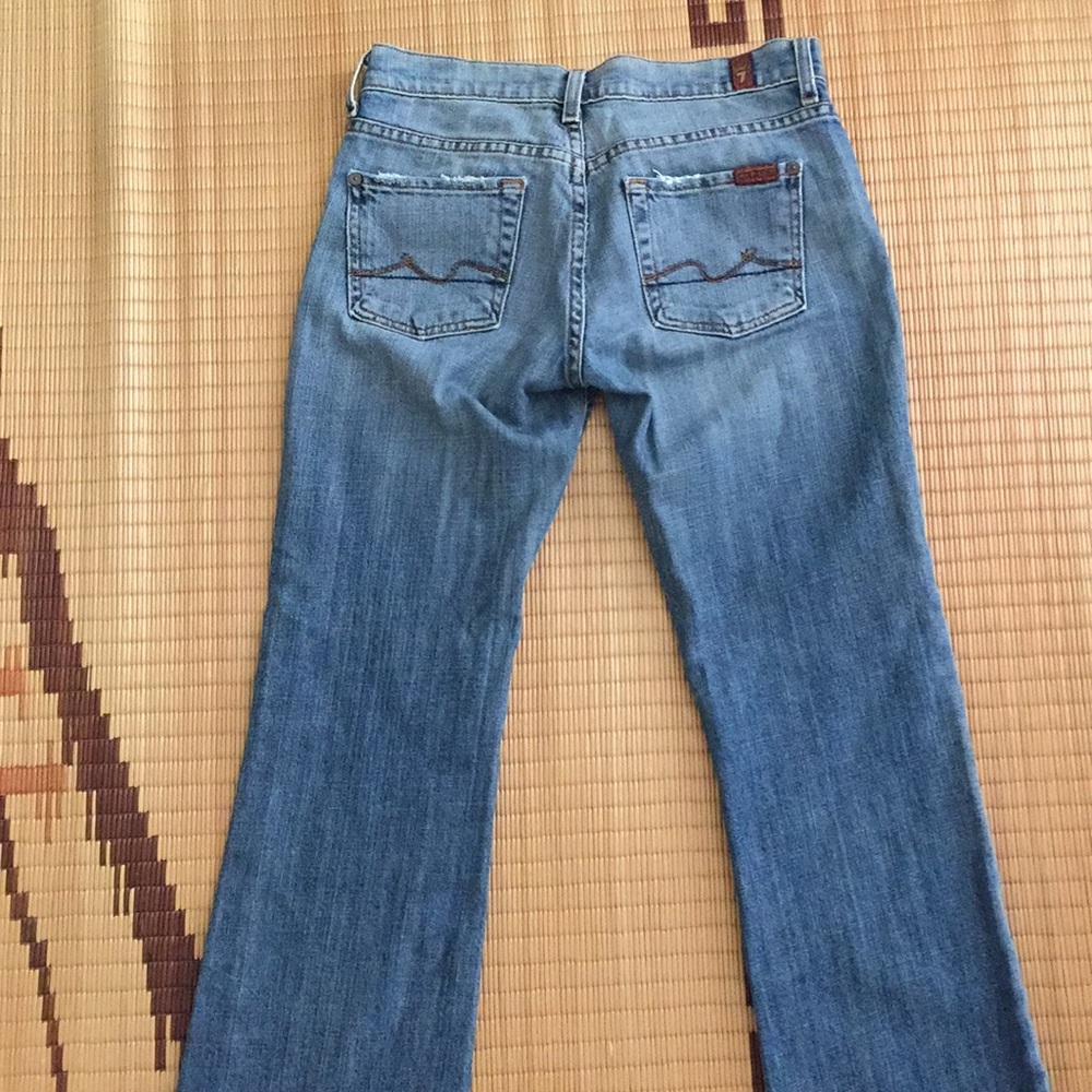 Seven - Picture 2 of 2